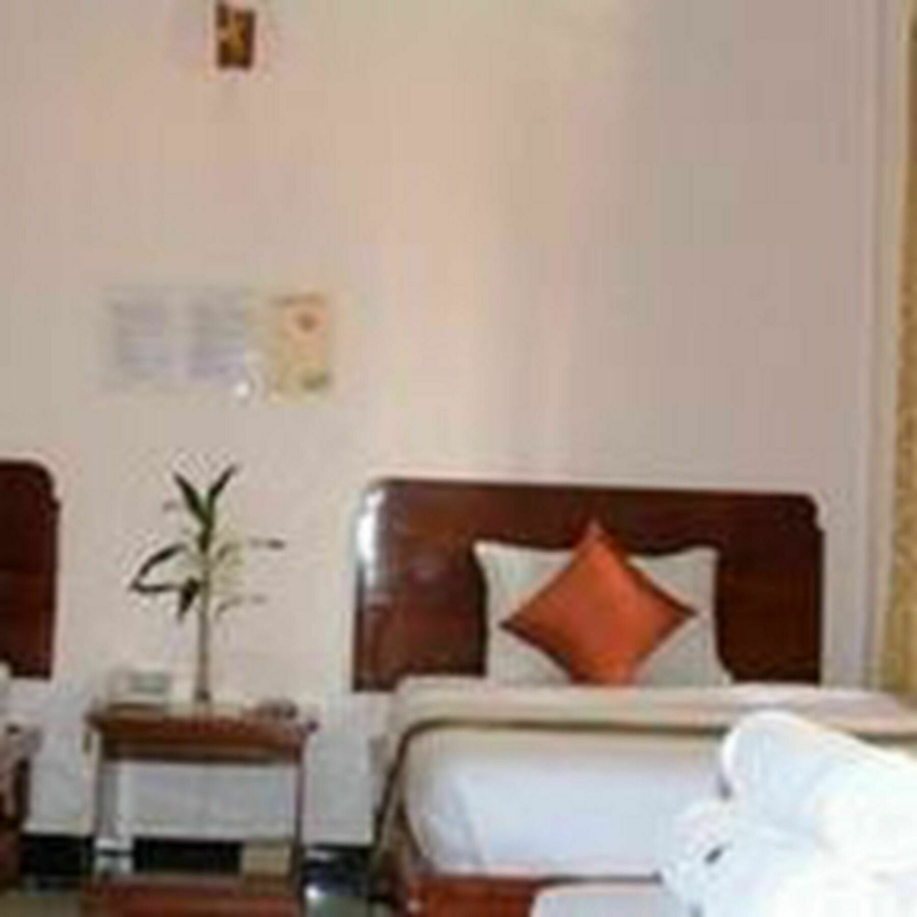 Nawin Palace Guesthouse Phnom Penh Ngoại thất bức ảnh